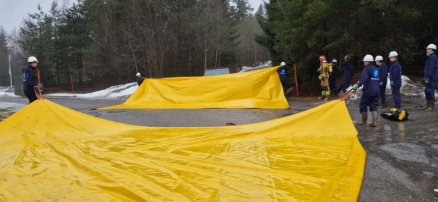 Slik legger du ut branntepper på større kjøretøy